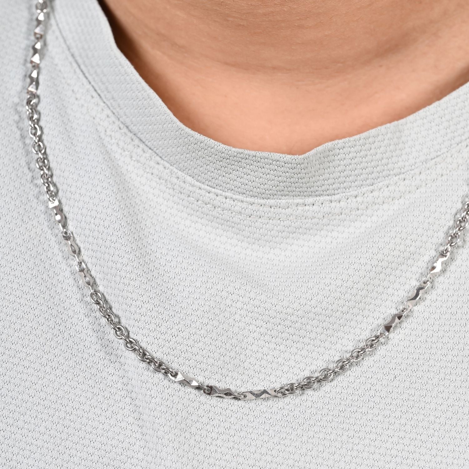 Serpentine Link Chain