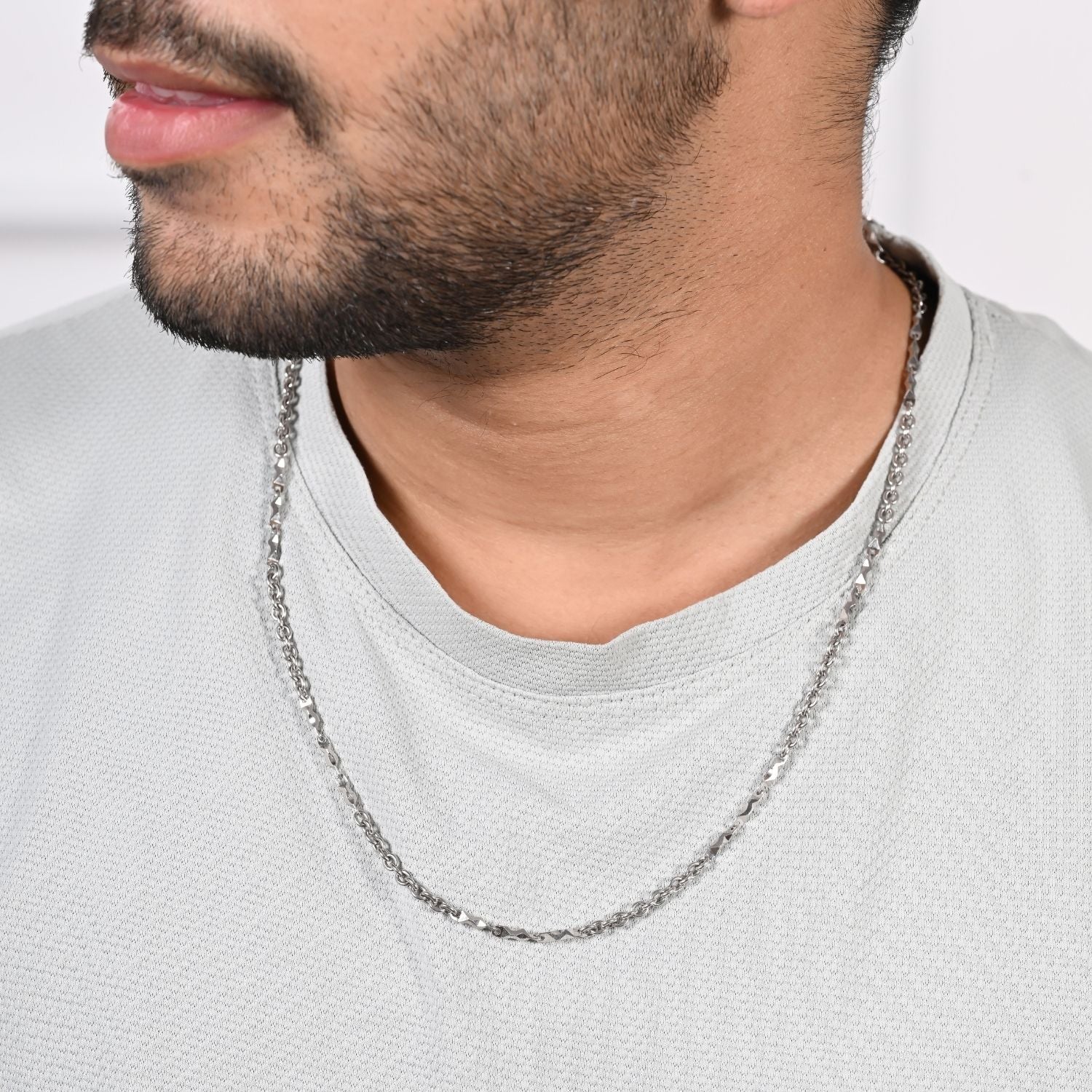 Serpentine Link Chain