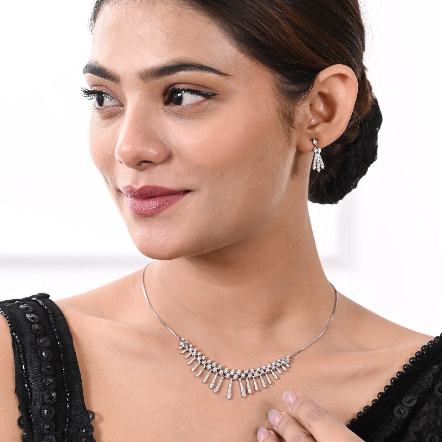 Crystal fringe necklace set