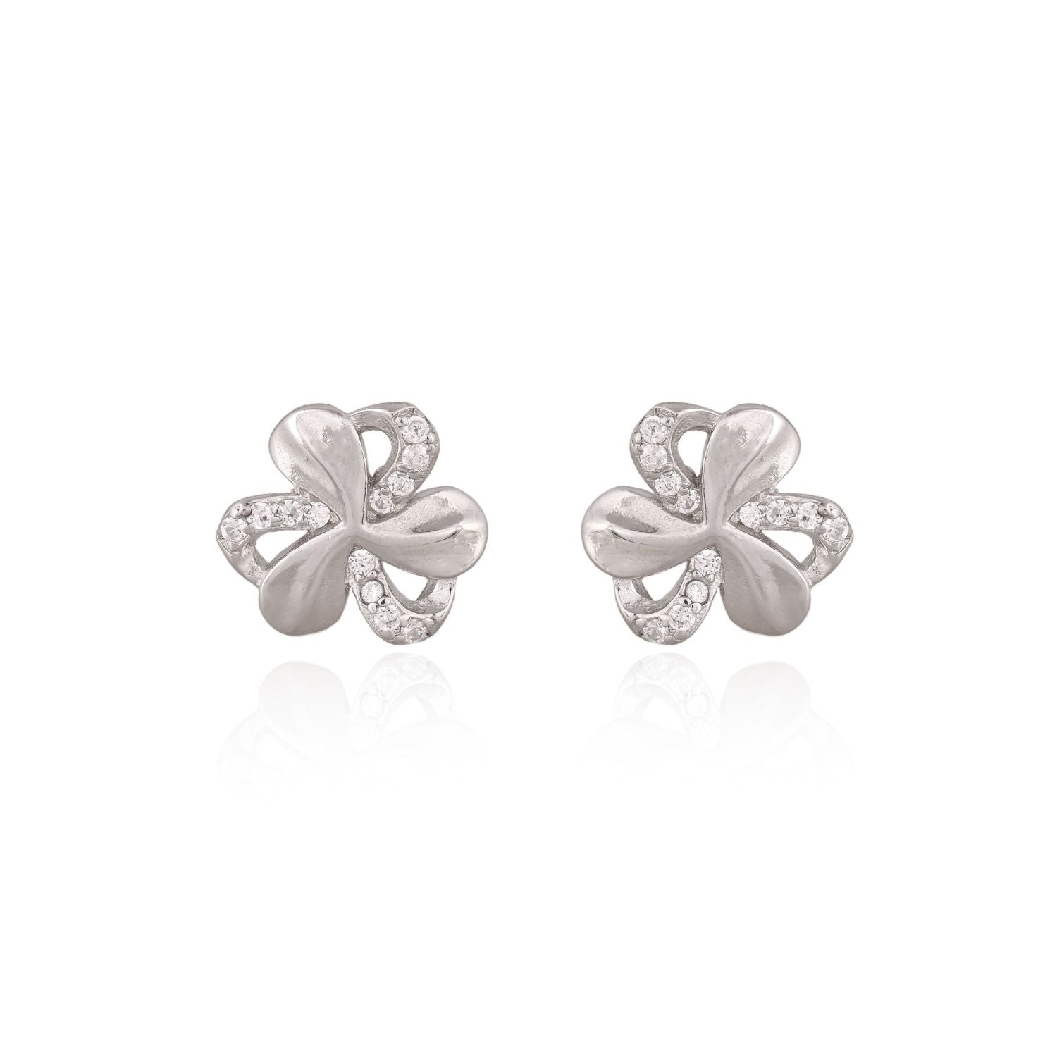 Four-leaf clover pendant and stud earring set