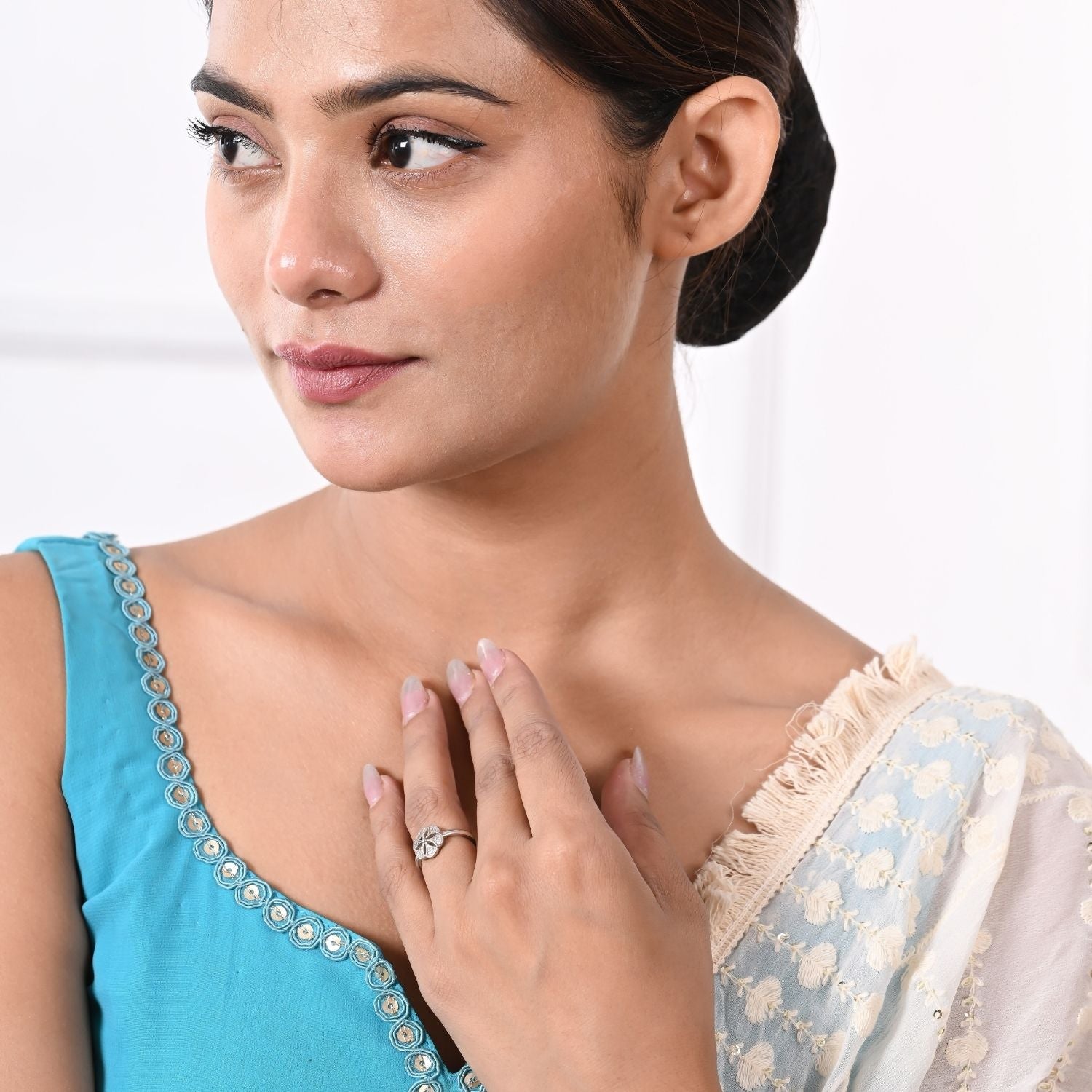 Floral filigree petal ring