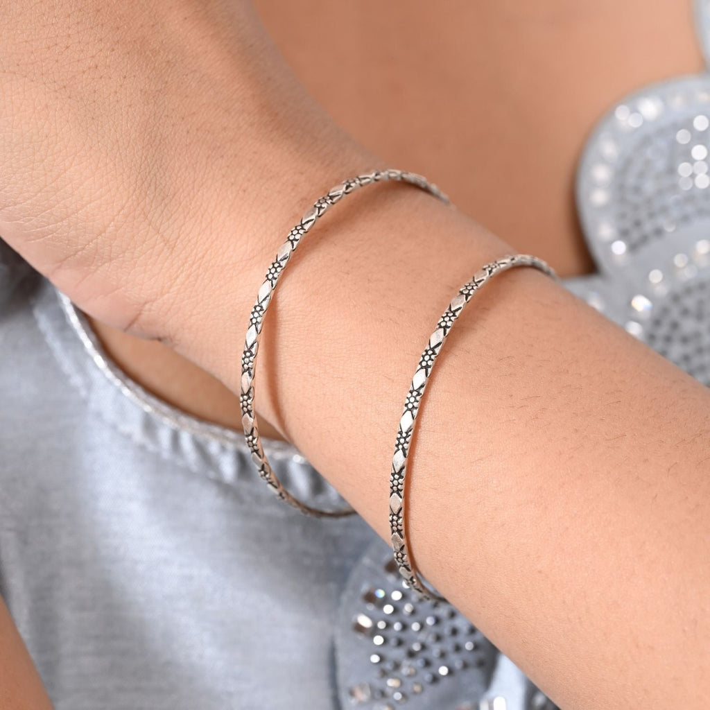 Granite-Edge Sleek Bangle