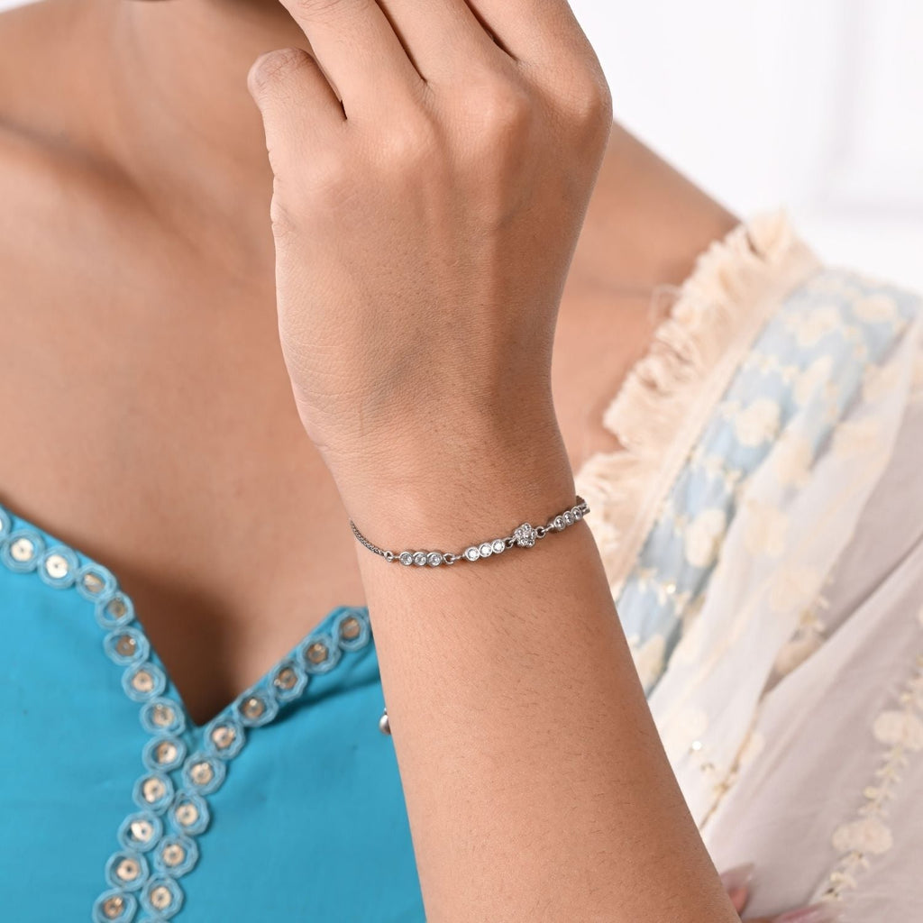 Radiant Cluster Slider Bracelet