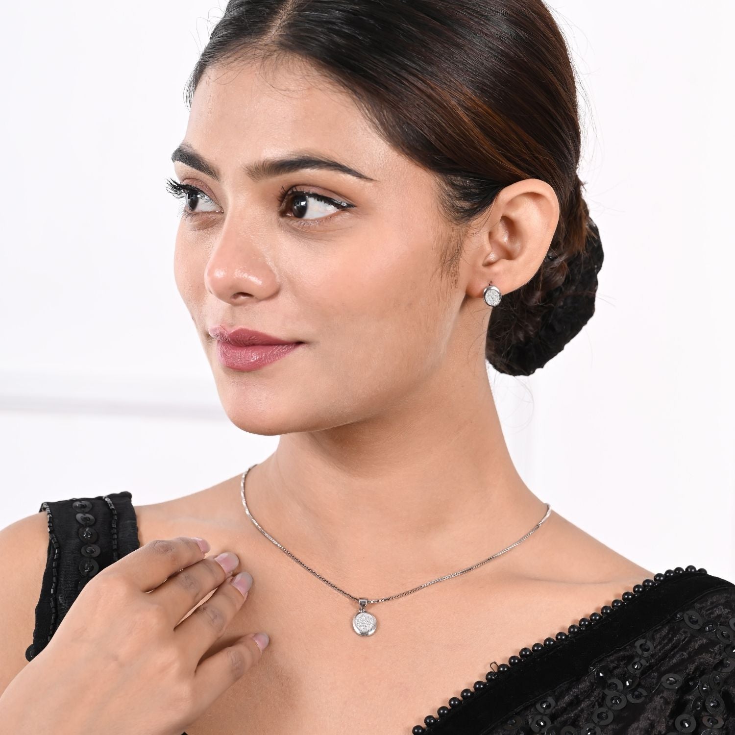 Round pavé disc pendant and stud earring set