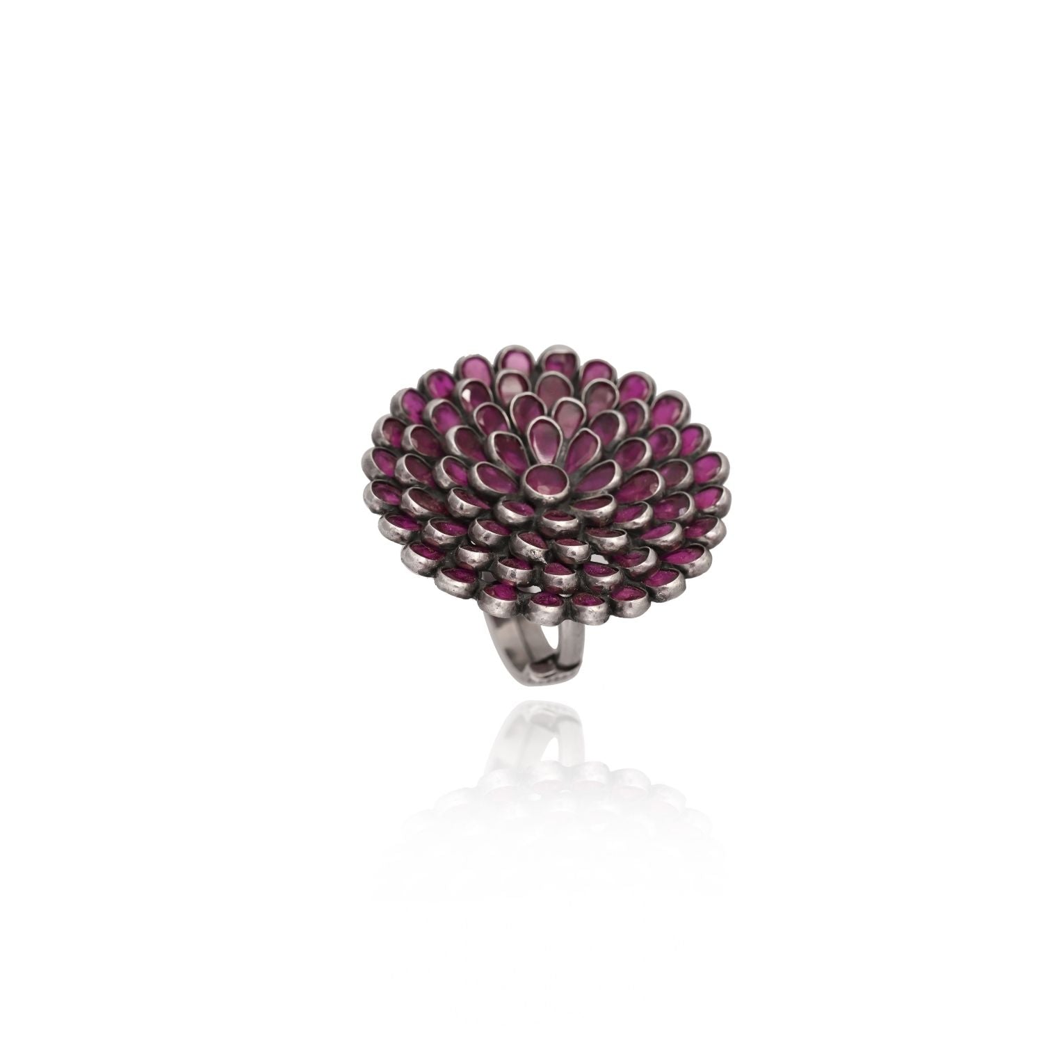 Sunburst textured disc ring