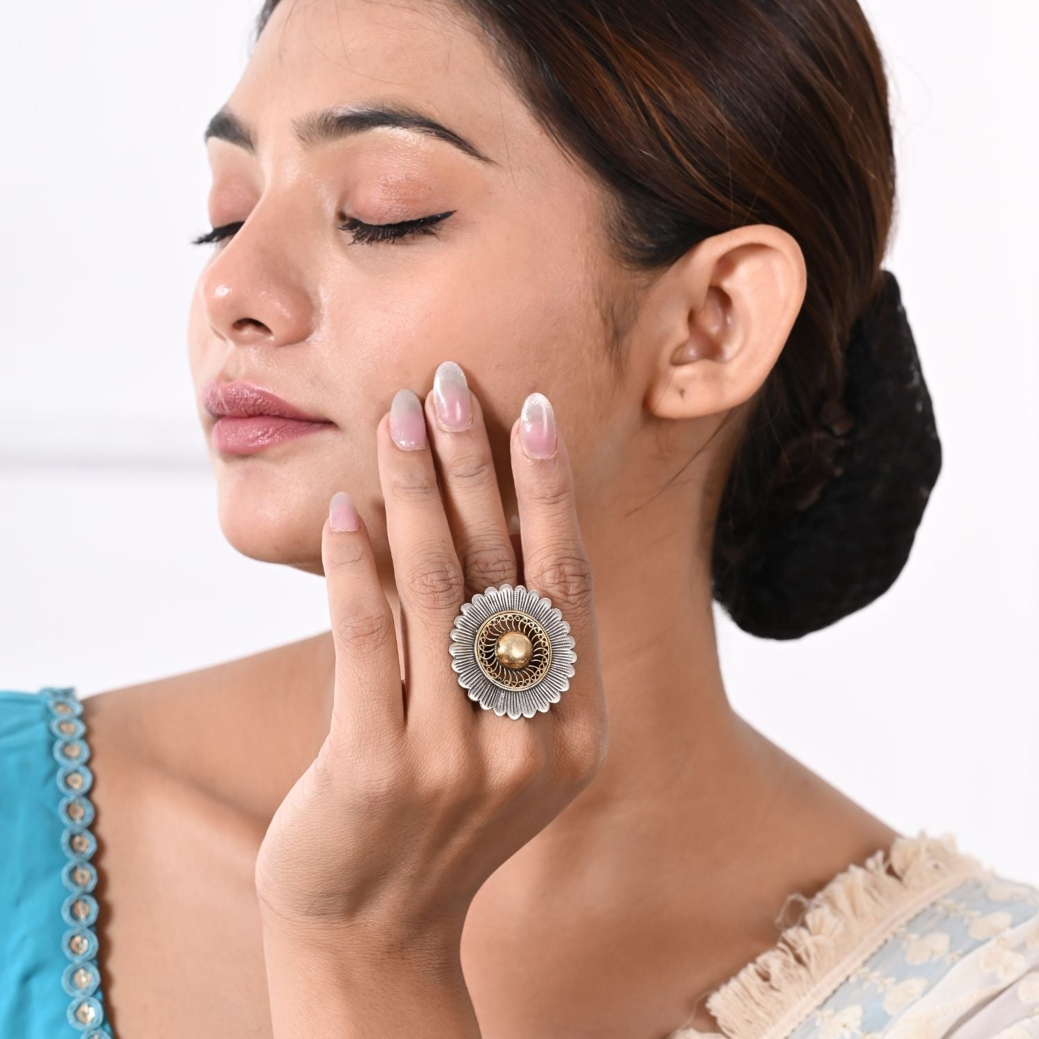 Vintage floral dome ring