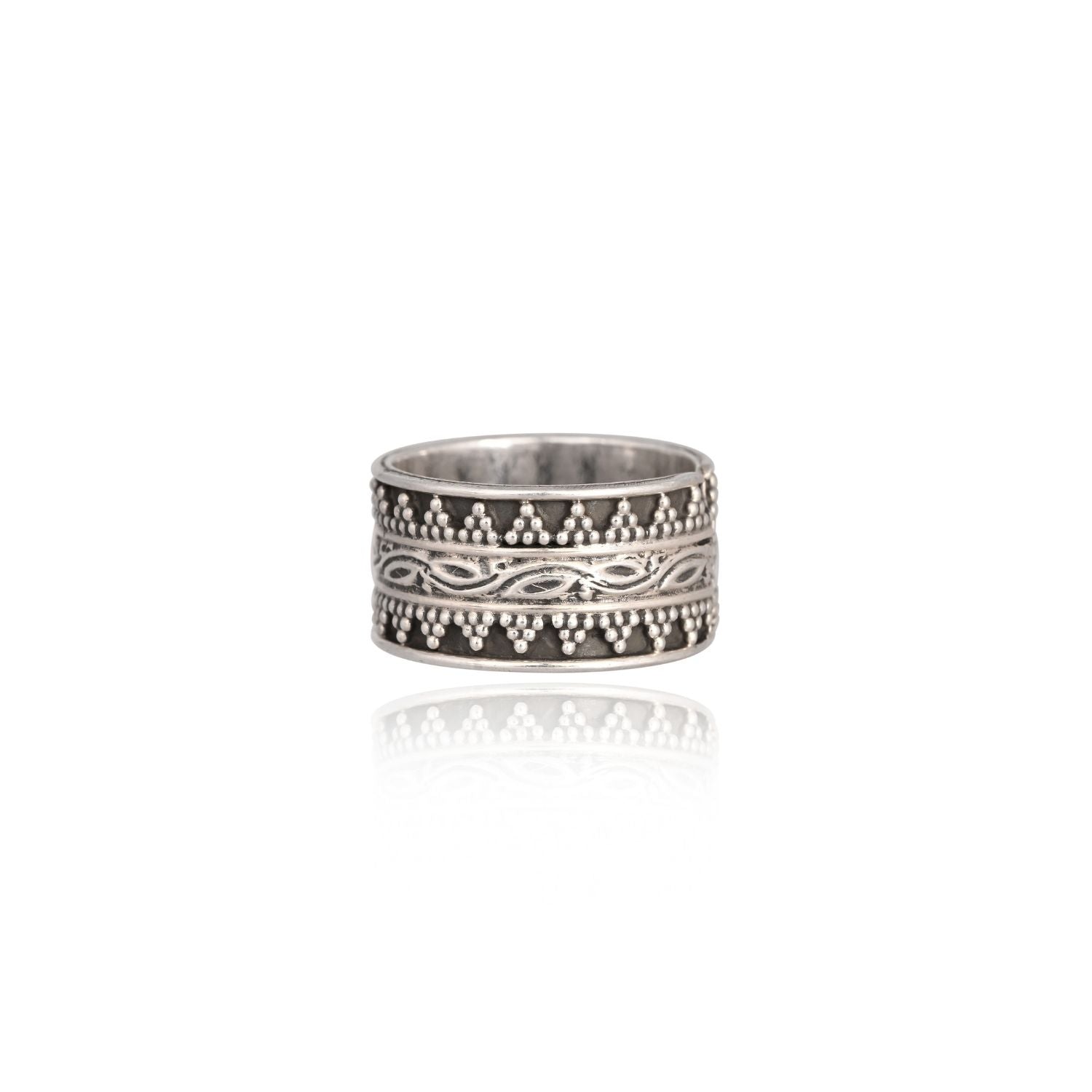 Traditional oxidized silver band ring,