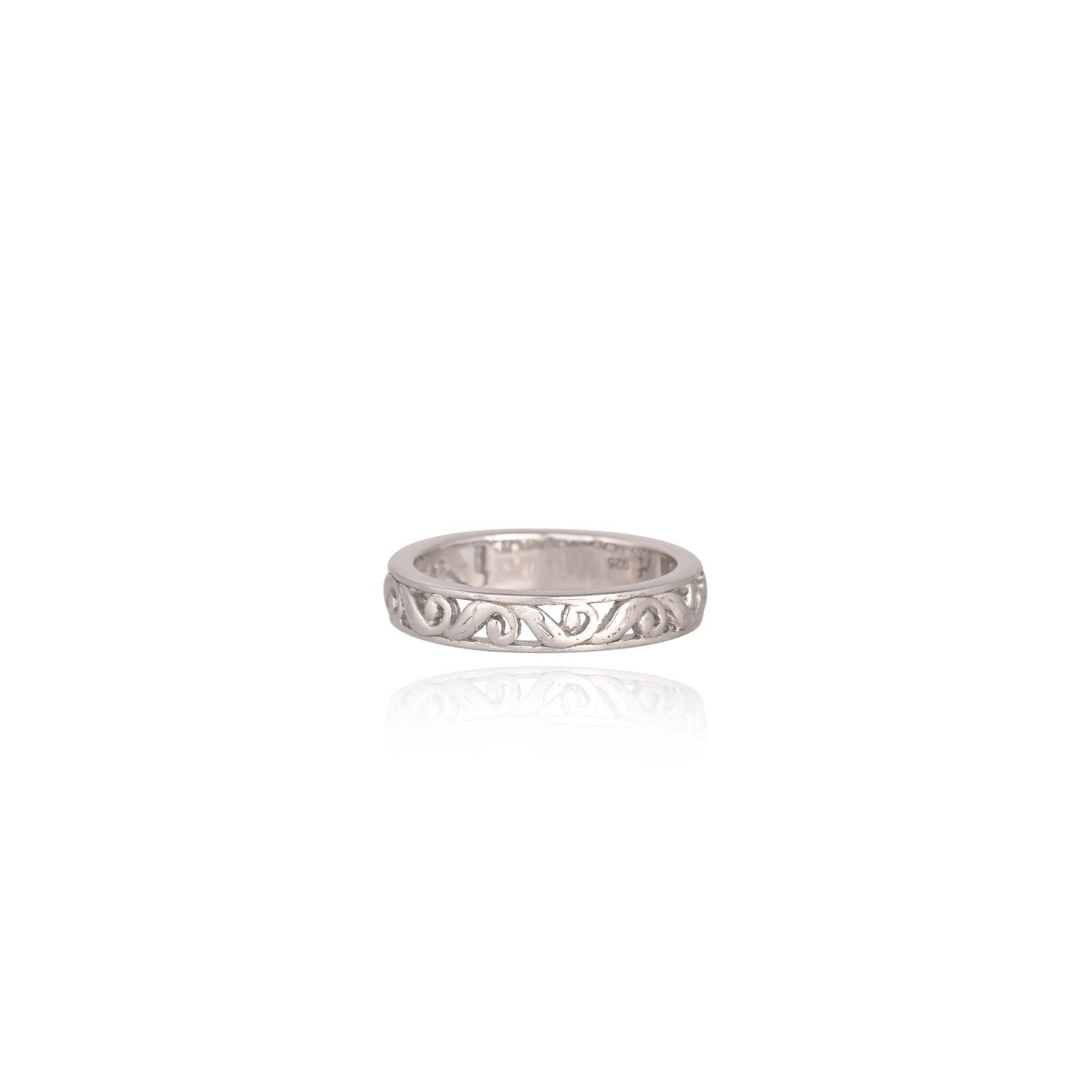 Vintage-style oxidized filigree band