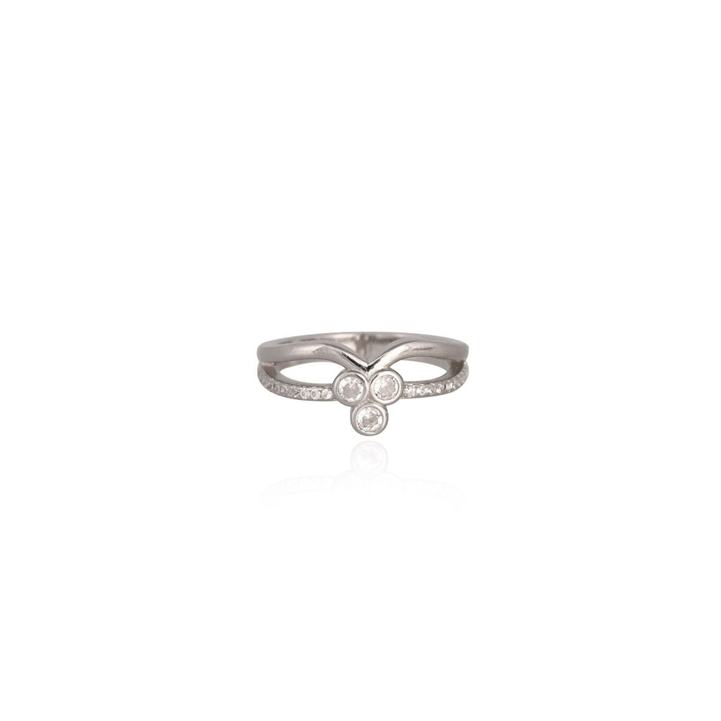 Triple-stone crown ring