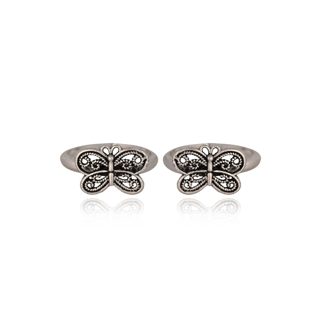 Butterfly-themed oxidized toe ring