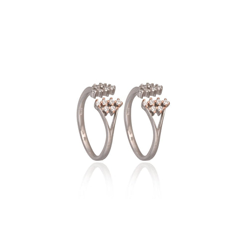 Cluster-sparkle open toe ring